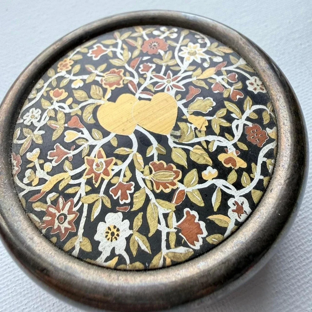 Vintage Reed and Barton silver plated trinket box with lid